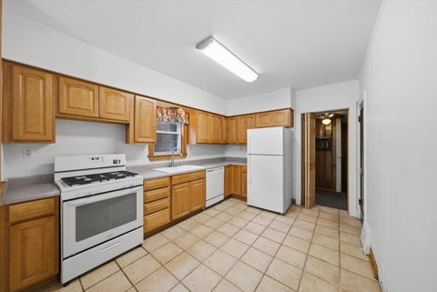 Tiny photo for 3724 Morton Avenue, Brookfield, IL 60513 (MLS # 12776418)