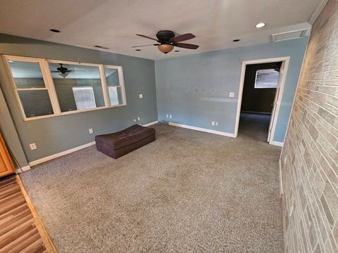 Tiny photo for 1024 Tolle Road, Mt Vernon, IL 62864 (MLS # 12601690)