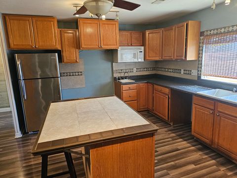 Tiny photo for 1024 Tolle Road, Mt Vernon, IL 62864 (MLS # 12601690)