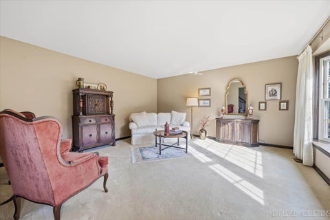Tiny photo for 18 N Andover Lane, Geneva, IL 60134 (MLS # 12776724)