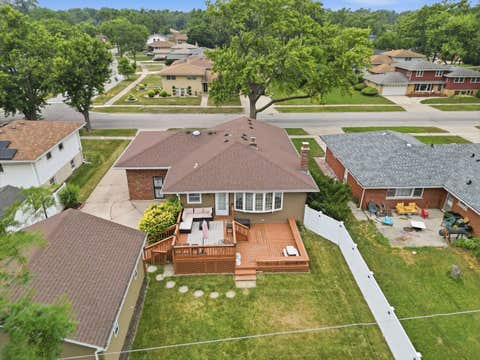 Tiny photo for 18433 Center Avenue, Homewood, IL 60430 (MLS # 12716748)