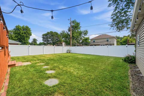 Tiny photo for 18433 Center Avenue, Homewood, IL 60430 (MLS # 12716748)