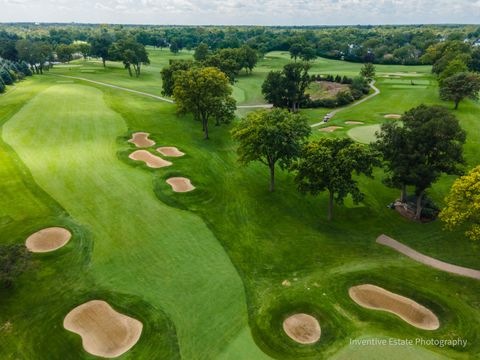 Tiny photo for 286 Stonegate Road, Clarendon Hills, IL 60514 (MLS # 12590774)