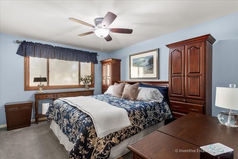 Tiny photo for 286 Stonegate Road, Clarendon Hills, IL 60514 (MLS # 12590774)