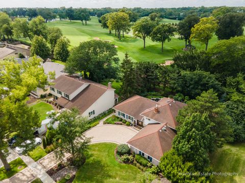 Tiny photo for 286 Stonegate Road, Clarendon Hills, IL 60514 (MLS # 12590774)