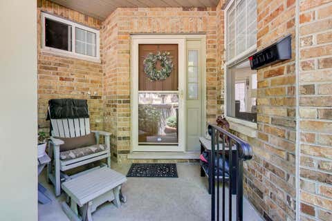 Tiny photo for 1701 Astor Avenue, Oakbrook Terrace, IL 60181 (MLS # 12670596)