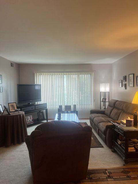 Tiny photo for 6139 KNOLL WOOD Road #103, Willowbrook, IL 60527 (MLS # 12463548)