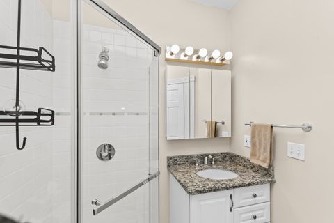 Tiny photo for Chicago, IL 60615 (MLS # 12630719)