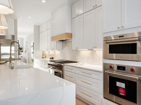 Tiny photo for 2902 N Seeley Avenue, Chicago, IL 60618 (MLS # 12487920)