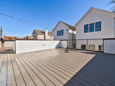Tiny photo for 2902 N Seeley Avenue, Chicago, IL 60618 (MLS # 12487920)