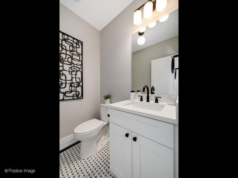 Tiny photo for 2902 N Seeley Avenue, Chicago, IL 60618 (MLS # 12487920)