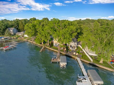 Tiny photo for 68 LAKE Lane, Fox Lake, IL 60020 (MLS # 12685152)