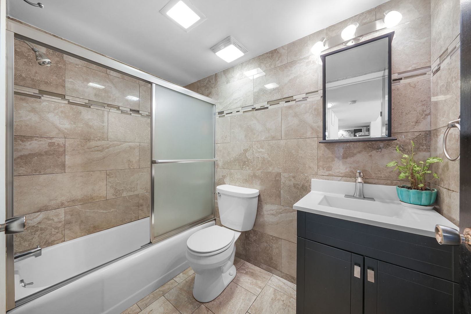127 N Wolf Road 58A