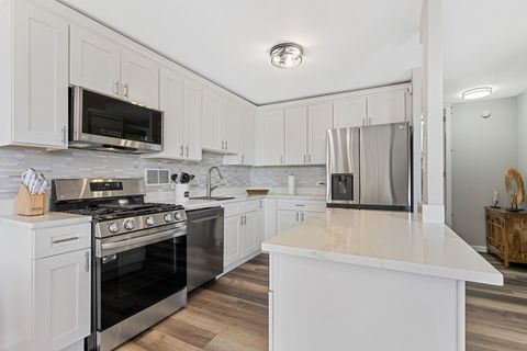 Tiny photo for 2941 S Michigan Avenue #407, Chicago, IL 60616 (MLS # 12494111)