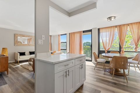 Tiny photo for 2941 S Michigan Avenue #407, Chicago, IL 60616 (MLS # 12494111)