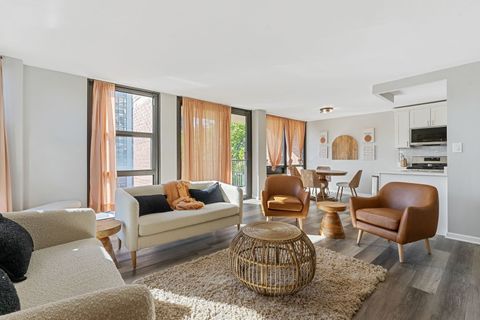 Tiny photo for 2941 S Michigan Avenue #407, Chicago, IL 60616 (MLS # 12494111)