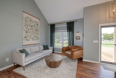 Tiny photo for 662 Nichole Lane, Geneva, IL 60134 (MLS # 12449432)