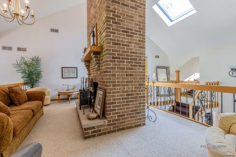 Tiny photo for 11 LAKE VIEW Road, Hawthorn Woods, IL 60047 (MLS # 12667490)