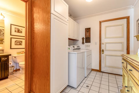 Tiny photo for 11 LAKE VIEW Road, Hawthorn Woods, IL 60047 (MLS # 12667490)