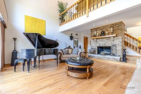 Tiny photo for 11 LAKE VIEW Road, Hawthorn Woods, IL 60047 (MLS # 12667490)