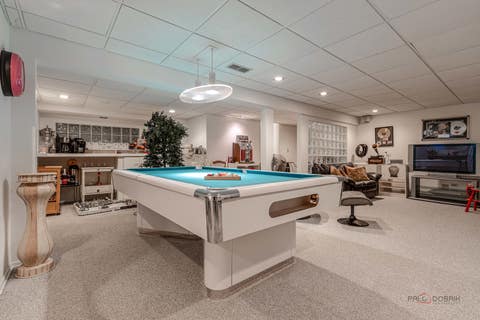 Tiny photo for 11 LAKE VIEW Road, Hawthorn Woods, IL 60047 (MLS # 12667490)