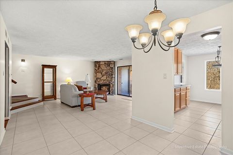 Tiny photo for 86 Canterbury Court #277, Palos Heights, IL 60463 (MLS # 12601972)