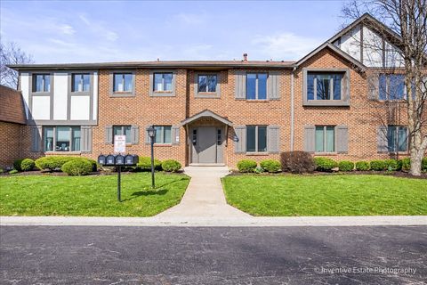 Photo of 86 Canterbury Court #277, Palos Heights, IL 60463 (MLS # 12601972)
