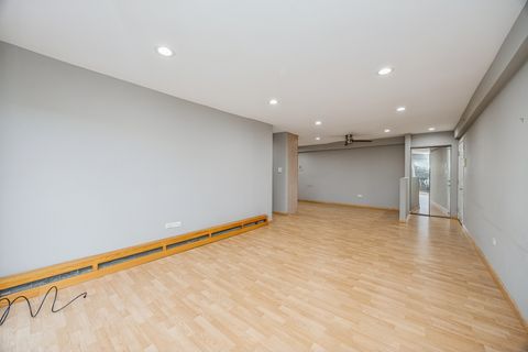 Tiny photo for 8480 W 103rd Terrace #301, Palos Hills, IL 60465 (MLS # 12518035)