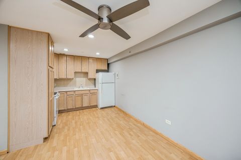 Tiny photo for 8480 W 103rd Terrace #301, Palos Hills, IL 60465 (MLS # 12518035)