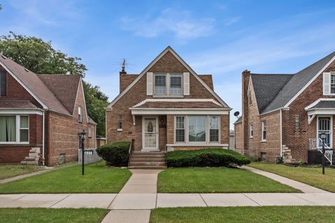 Photo of 327 E 82nd Street, Chicago, IL 60619 (MLS # 12763638)
