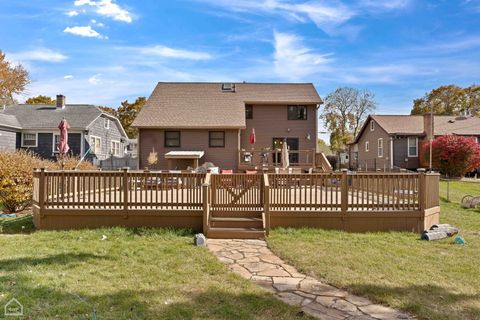 A home in West Dundee