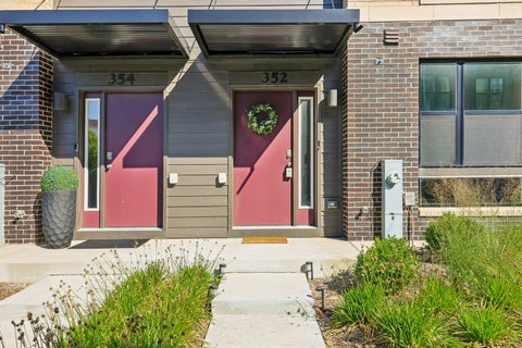 Tiny photo for 352 Summit Circle, Lombard, IL 60148 (MLS # 12744642)