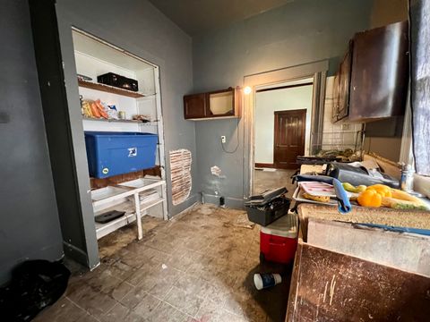 Tiny photo for 657 W Wood Street, Decatur, IL 62522 (MLS # 12035954)