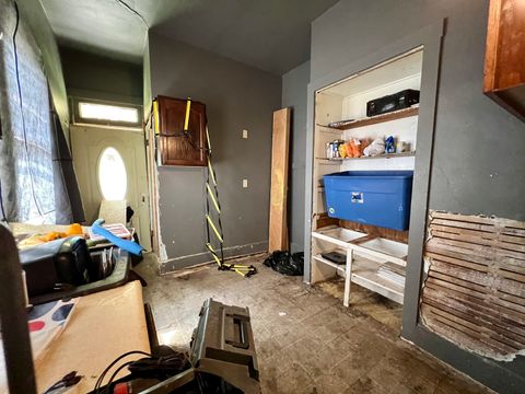 Tiny photo for 657 W Wood Street, Decatur, IL 62522 (MLS # 12035954)