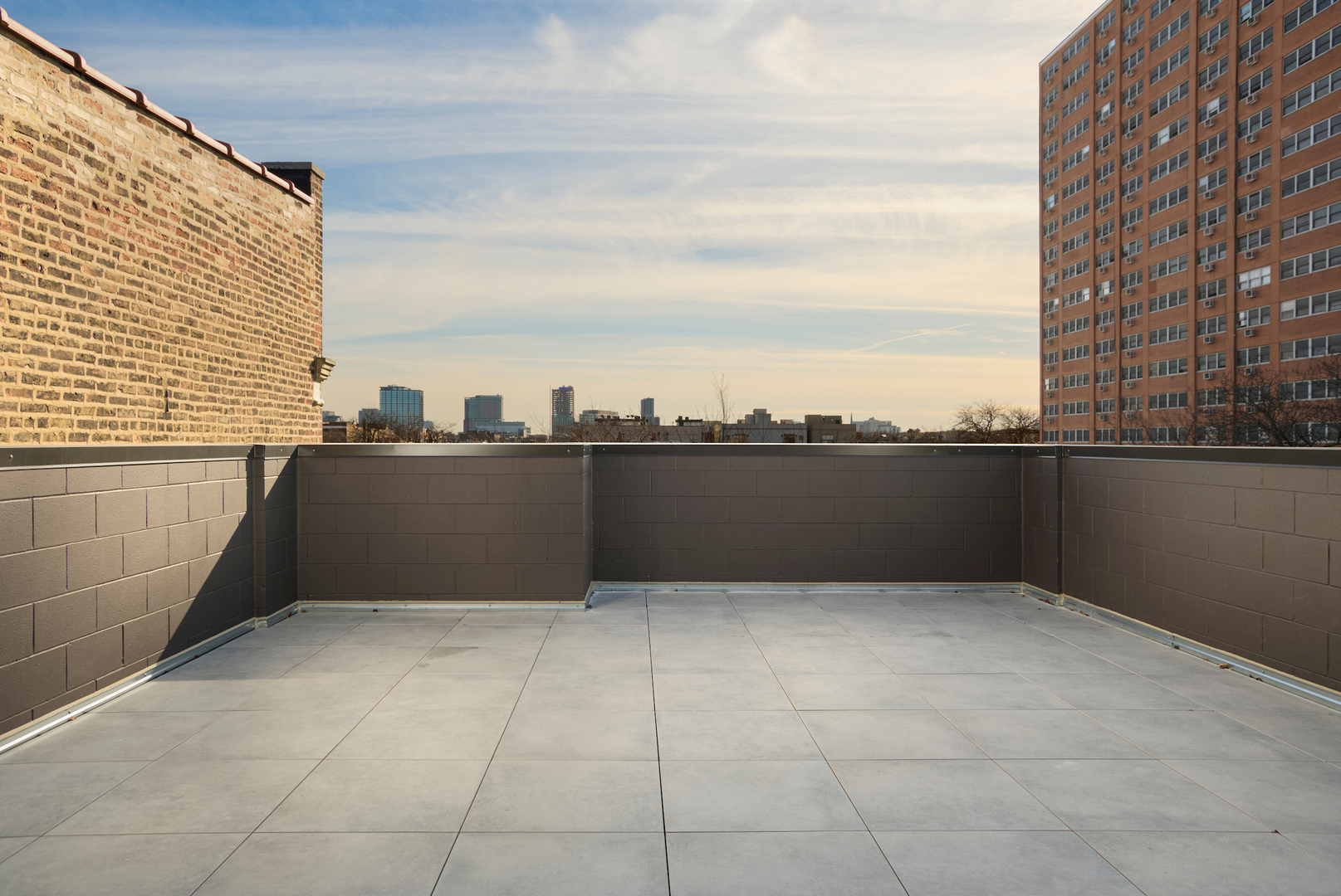 1402 W Chestnut Street 3