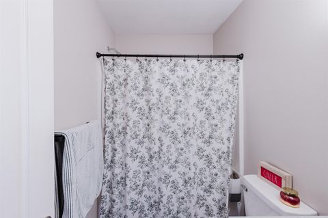 Tiny photo for 1505 Hawkeye Court, Cartervill, IL 62918 (MLS # 100000039)