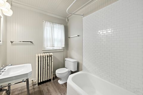 Tiny photo for 84 N Walkup Avenue, Crystal Lake, IL 60014 (MLS # 12423955)