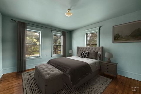 Tiny photo for 84 N Walkup Avenue, Crystal Lake, IL 60014 (MLS # 12423955)