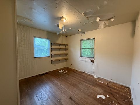 Tiny photo for 1869 Summit Avenue, Kankakee, IL 60901 (MLS # 12369016)