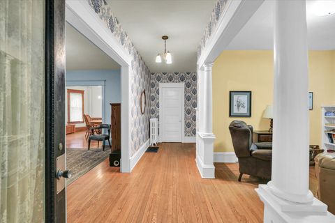 Tiny photo for 603 W Illinois Street, Urbana, IL 61801 (MLS # 12672456)