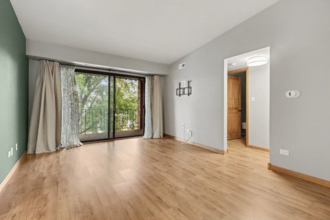 Tiny photo for 14033 S Laramie Avenue #420, Crestwood, IL 60418 (MLS # 12770202)