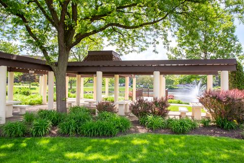 A home in Mount Prospect