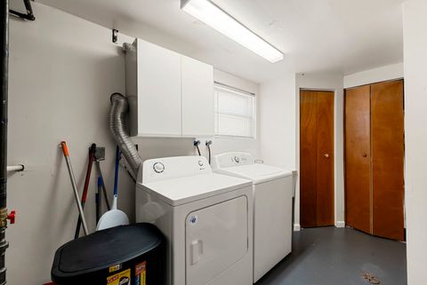 Tiny photo for 4613 Madison Avenue, Brookfield, IL 60513 (MLS # 12492200)