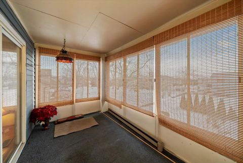 Tiny photo for 152 Oakhurst Road, Matteson, IL 60443 (MLS # 12586687)