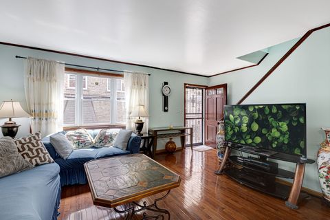 Tiny photo for 1727 W Estes Avenue #C, Chicago, IL 60626 (MLS # 12662118)