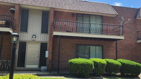 Photo of 627 N Carroll Parkway #105, Glenwood, IL 60425 (MLS # 12405425)