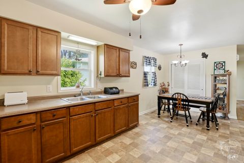 Tiny photo for 2205 W Hickory Street, Kankakee, IL 60901 (MLS # 12678261)