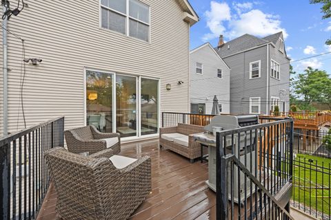 Tiny photo for 2911 N RICHMOND Street, Chicago, IL 60618 (MLS # 12678875)