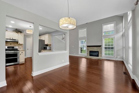 Tiny photo for 347 W Prairie Circle, Itasca, IL 60143 (MLS # 12656124)