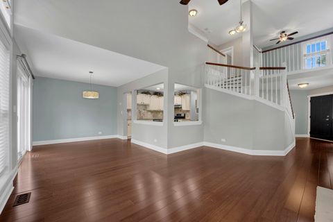 Tiny photo for 347 W Prairie Circle, Itasca, IL 60143 (MLS # 12656124)